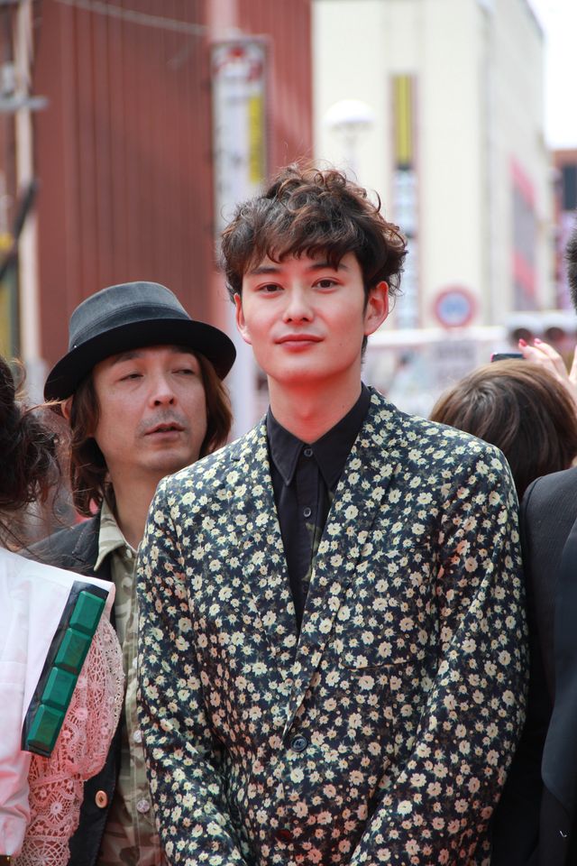 元KAT-TUN田中聖、解雇後初の公の場！沖縄国際映画祭レッドカーペット（10枚目）