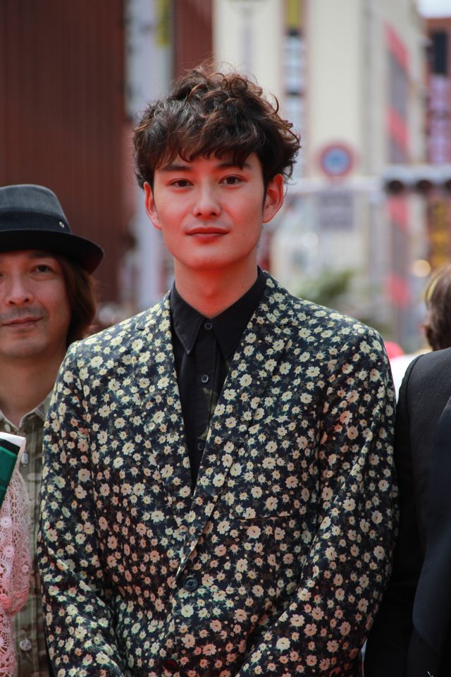 元KAT-TUN田中聖、解雇後初の公の場！沖縄国際映画祭レッドカーペット（13枚目）