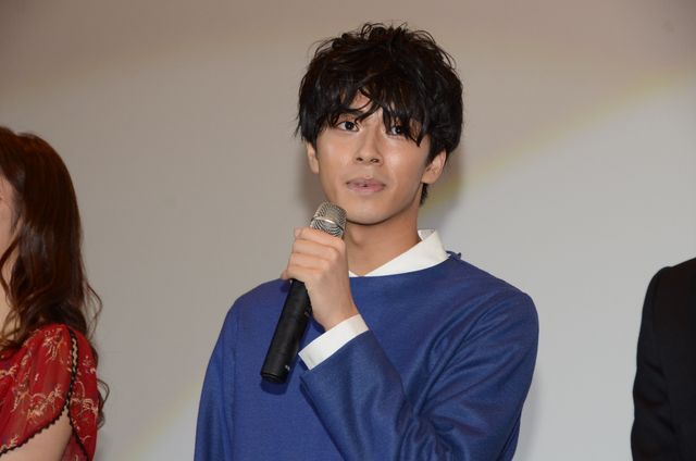 池田エライザ＆中尾暢樹ら出席！『一礼して、キス』初日舞台あいさつ（4枚目）