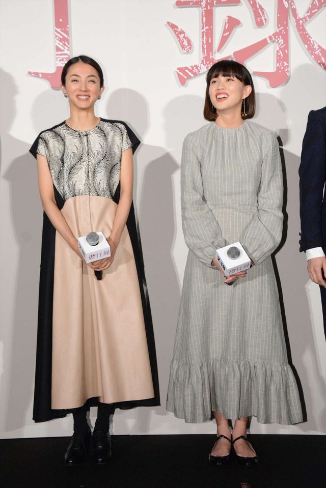 妻夫木聡、満島ひかりの“愚行”をたしなめる紳士ぶり　画像ギャラリー（4枚目）