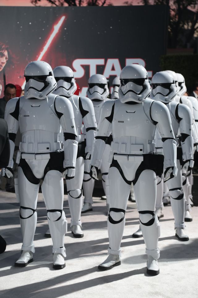 スター・ウォーズ豪華スター＆人気キャラ集合！『最後のジェダイ』ワールドプレミア！（27枚目）