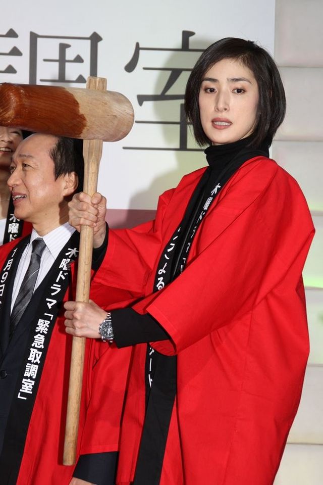 髪ばっさり！天海祐希ほか「緊急取調室」会見フォトギャラリー（13枚目）