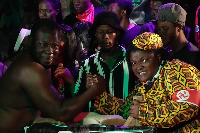 まさかの続編！『アフリカン・カンフー・ナチス2　逆襲のロボトラー』場面写真（6枚目）