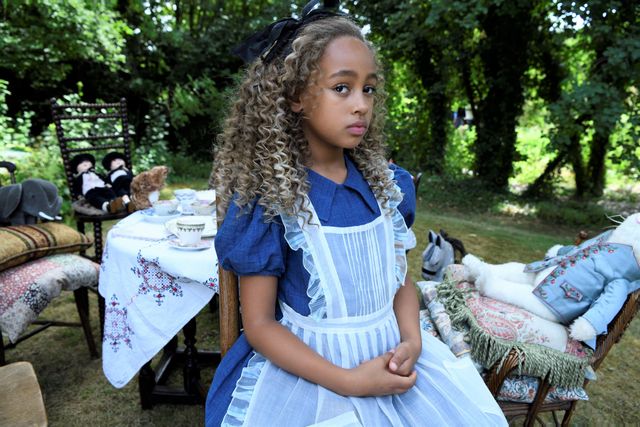 アリスのお茶会！『アリス＆ピーター・パン　はじまりの物語』場面写真：フォトギャラリー