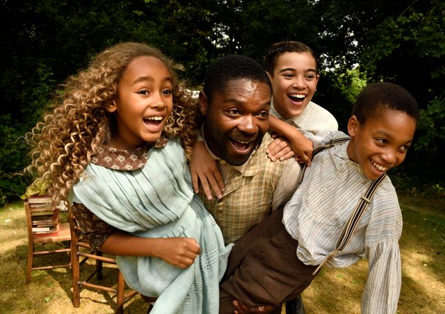 アリスのお茶会！『アリス＆ピーター・パン　はじまりの物語』場面写真（3枚目）