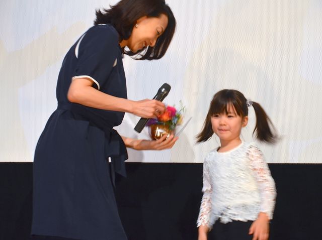 『はなちゃんのみそ汁』全国拡大公開記念 舞台あいさつフォトギャラリー（11枚目）