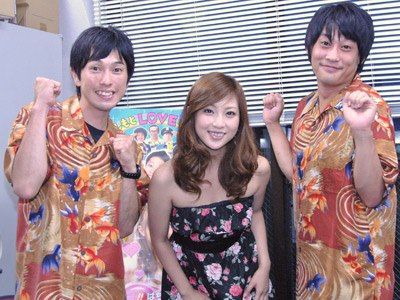 さわやか笑顔の3人！（左から）亘健太郎、辰巳奈都子、村上健志