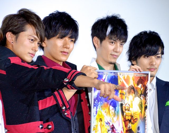 「仮面ライダー鎧武」青木玄徳＆松田岳らキャスト大集結！フォトギャラリー（2枚目）