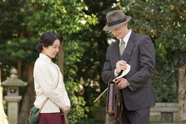 雪衣は算太に…「カムカムエヴリバディ」第34回の場面写真（4枚目）