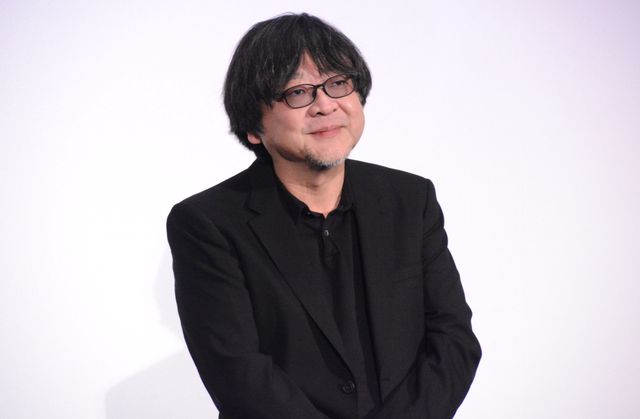 高めヒールの芦田愛菜を岡田将生が見守る　清楚な衣装で登壇『果てしなきスカーレット』舞台あいさつ（15枚目）