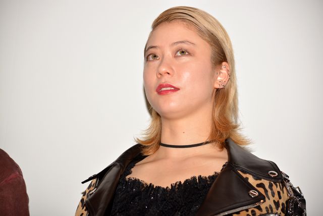 浅野忠信＆Charaの娘・SUMIRE、スクリーンデビューで舞台あいさつ　画像ギャラリー（3枚目）