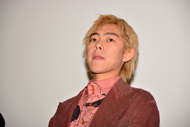 浅野忠信＆Charaの娘・SUMIRE、スクリーンデビューで舞台あいさつ　画像ギャラリー（5枚目）