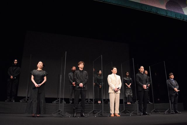 阿部サダヲだけスーツの色が!?岡田健史、岩田剛典らと『死刑にいたる病』完成披露試写登壇：フォトギャラリー