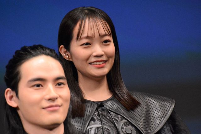 阿部サダヲだけスーツの色が!?岡田健史、岩田剛典らと『死刑にいたる病』完成披露試写登壇（16枚目）