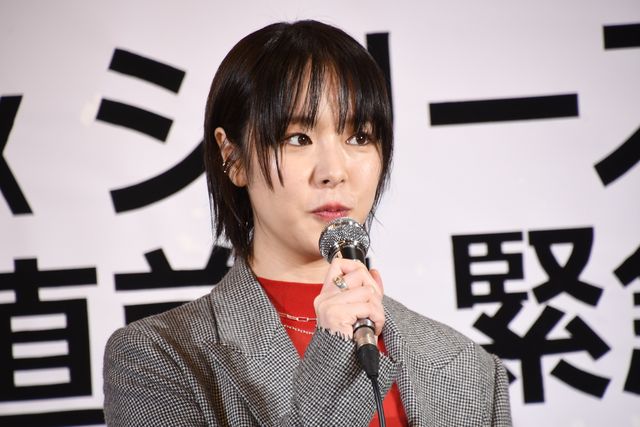 号泣のゆりやん、“愛”の竹刀打ち！唐田えりか、剛力彩芽と「極悪女王」完成報告会（28枚目）