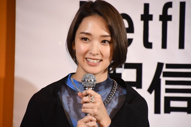 号泣のゆりやん、“愛”の竹刀打ち！唐田えりか、剛力彩芽と「極悪女王」完成報告会（30枚目）