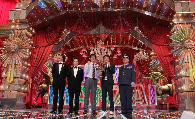 「THE MANZAI 2012」優勝者会見フォトギャラリー（4枚目）