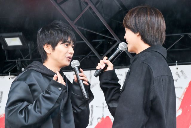 佐藤勝利×高橋海人、めっちゃさわやか！映画『ブラック校則』イベント（2枚目）