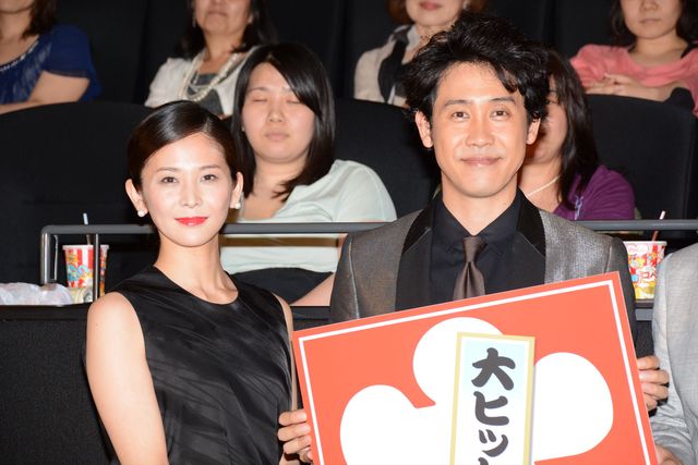大泉洋、主演作ヒットにガッツポーズ！『駆込み女と駆出し男』大ヒット御礼舞台あいさつフォトギャラリー（16枚目）