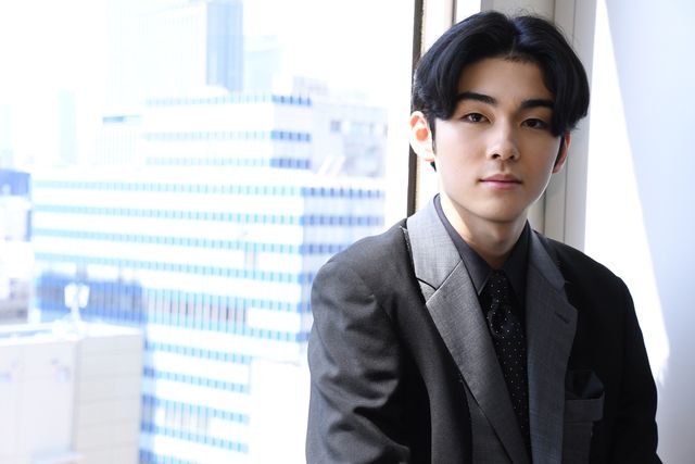 市川染五郎の美しい横顔！映画『サイダーのように言葉が湧き上がる』インタビューカット（5枚目）