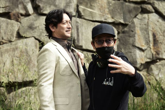 町田啓太、アイスを手に笑顔！映画『太陽とボレロ』メイキングカットほか（3枚目）