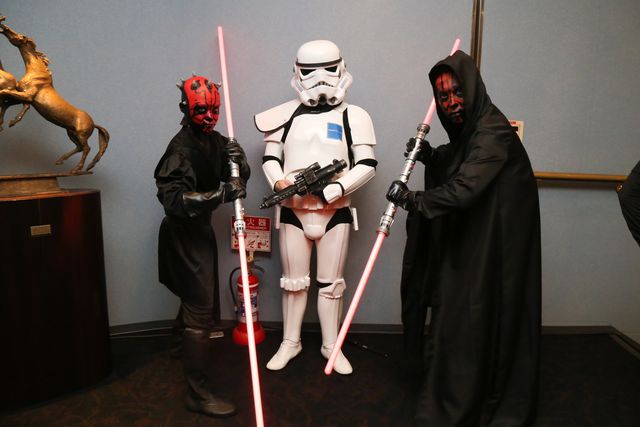 聖地・日劇で盛り上がるSWファンたち！祭りだよ（13枚目）