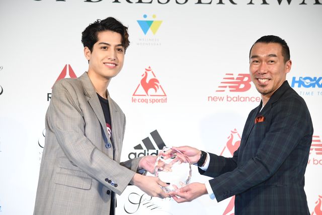 佐野勇斗の弾ける笑顔！「スニーカーベストドレッサー賞2019」授賞式（15枚目）