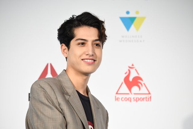 佐野勇斗の弾ける笑顔！「スニーカーベストドレッサー賞2019」授賞式（16枚目）