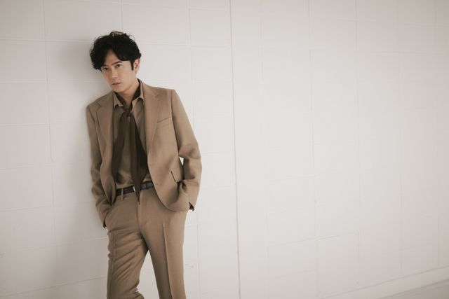 独特の雰囲気…稲垣吾郎インタビュー撮りおろしカット＜21枚＞（13枚目）