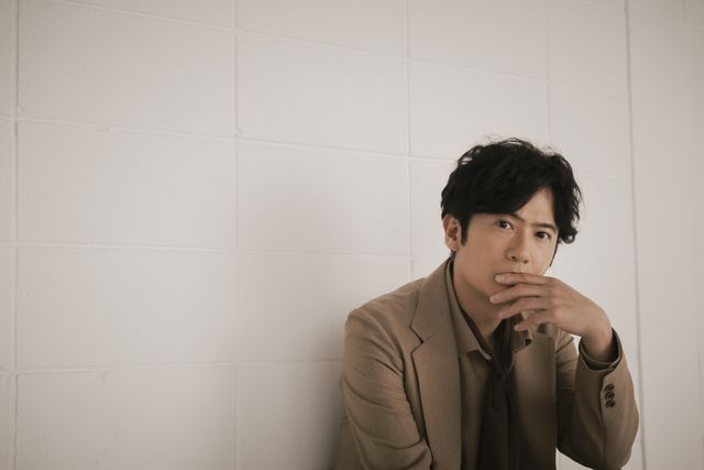 独特の雰囲気…稲垣吾郎インタビュー撮りおろしカット＜21枚＞（19枚目）