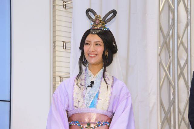 菜々緒、ツンデレ乙姫衣装を披露！フォトギャラリー（9枚目）