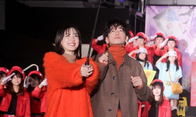 永野芽郁＆佐藤健、おそろいコーデでノリノリ！『はたらく細胞』ハロウィンパーティイベント（18枚目）