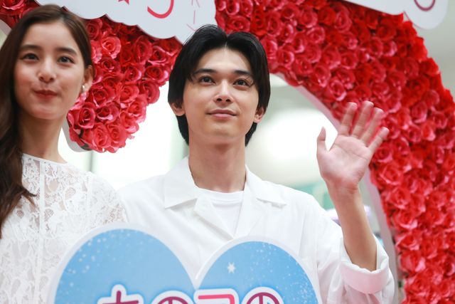 吉沢亮＆新木優子、子どものころのキュートな写真を披露！映画『あのコの、トリコ。』日本中のハートを“トリコ”イベント（3枚目）