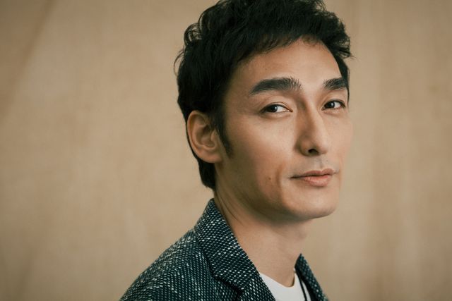 草なぎ剛のやさしい笑顔がいっぱい！映画『サバカン SABAKAN』インタビューカット（5枚目）