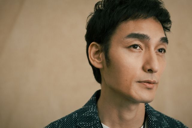 草なぎ剛のやさしい笑顔がいっぱい！映画『サバカン SABAKAN』インタビューカット（10枚目）