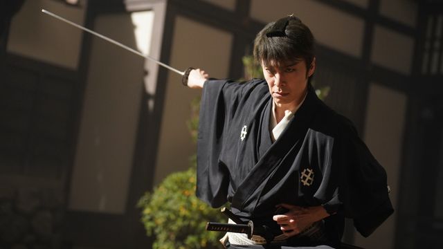 シビれるカッコ良さ！長谷川博己主演・NHK「眠狂四郎」場面写真＜5枚＞（2枚目）