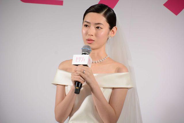 白石聖、美しいウエディングドレス姿で登壇！「ゼクシィ」新CM発表会（4枚目）