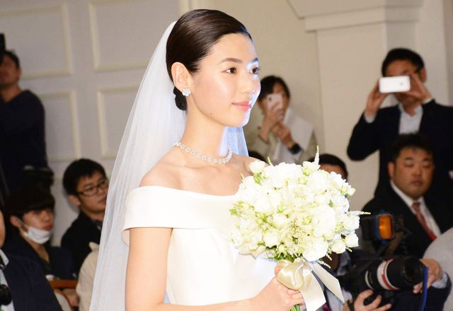 白石聖、美しいウエディングドレス姿で登壇！「ゼクシィ」新CM発表会（12枚目）