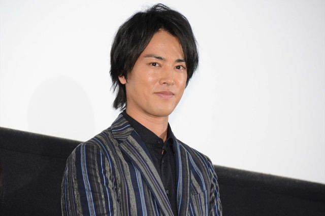 桐谷健太、OKシーンの唐揚げは20個目！『彼らが本気で編むときは、』初日舞台あいさつフォトギャラリー（3枚目）