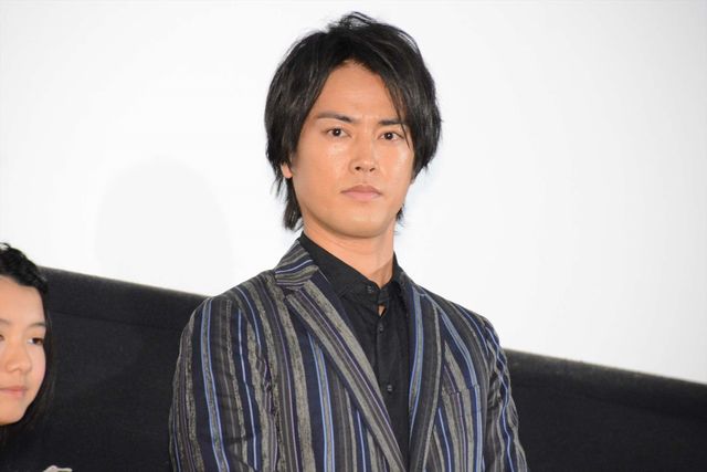 桐谷健太、OKシーンの唐揚げは20個目！『彼らが本気で編むときは、』初日舞台あいさつフォトギャラリー（8枚目）
