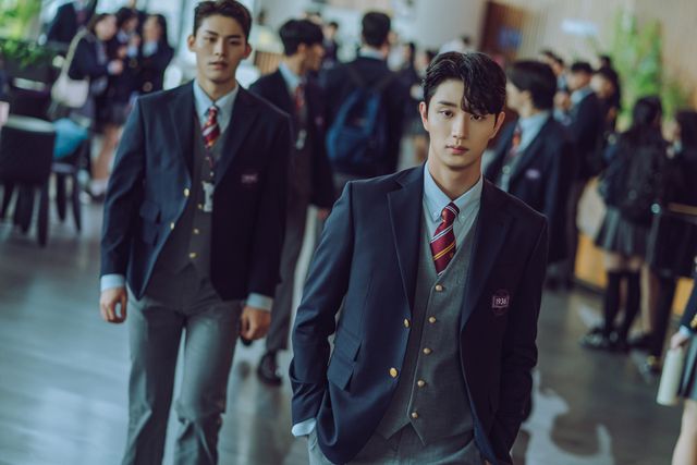 ヒリヒリ感が漂う…韓ドラ「ヒエラルキー」場面写真（11枚目）