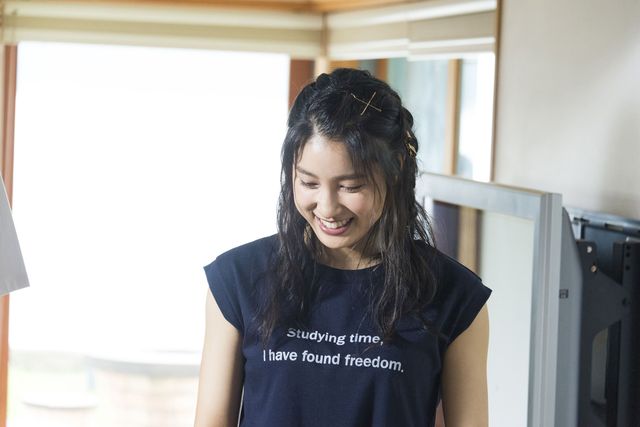 土屋太鳳＆片寄涼太、“兄妹”の仲良しショットも公開！映画『兄に愛されすぎて困ってます』（4枚目）