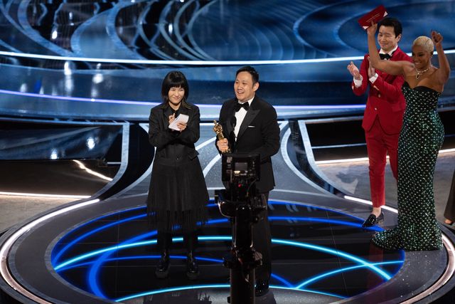 オスカー像を手に喜びいっぱいのスターたち（15枚目）