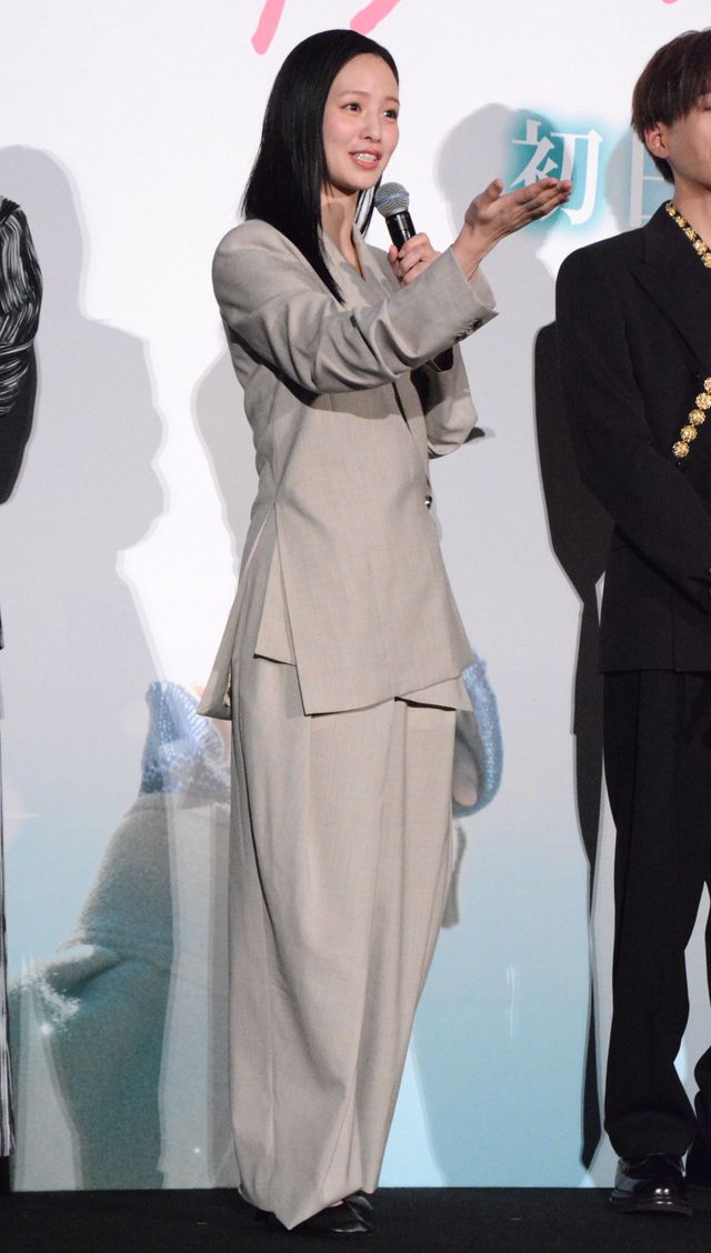 八木勇征、福本莉子にサプライズ成功！映画『隣のステラ』初日舞台あいさつ（14枚目）