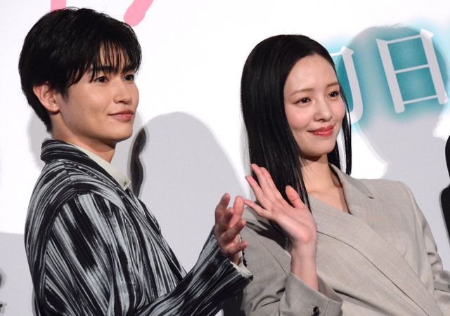 八木勇征、福本莉子にサプライズ成功！映画『隣のステラ』初日舞台あいさつ（24枚目）