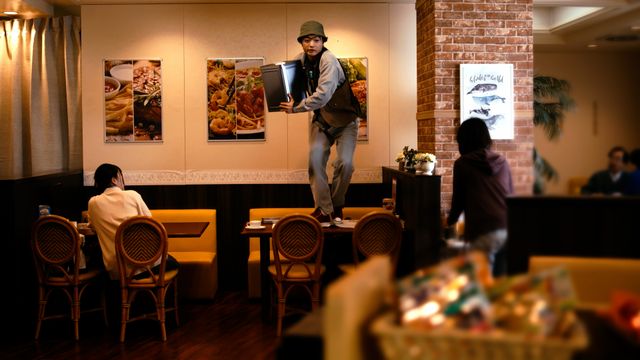 染谷将太も登場！「オリバーな犬」2話場面写真：フォトギャラリー