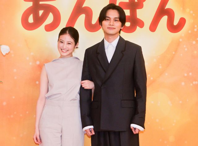 今田美桜＆北村匠海の仲良しショット！朝ドラ「あんぱん」会見より（7枚目）