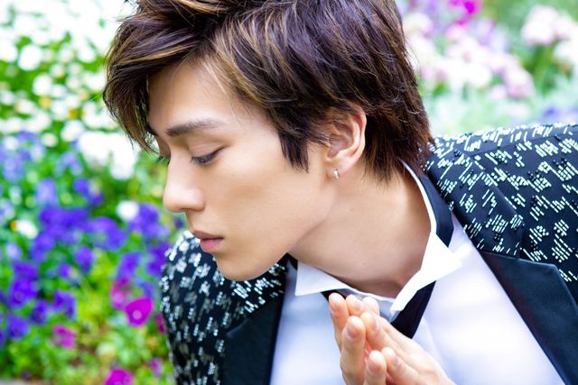 寄りすぎ！【新田真剣佑インタビューカット集】（5枚目）