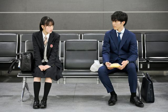 幻影の男の正体判明！「御上先生」第3話場面写真【ネタバレあり】（18枚目）