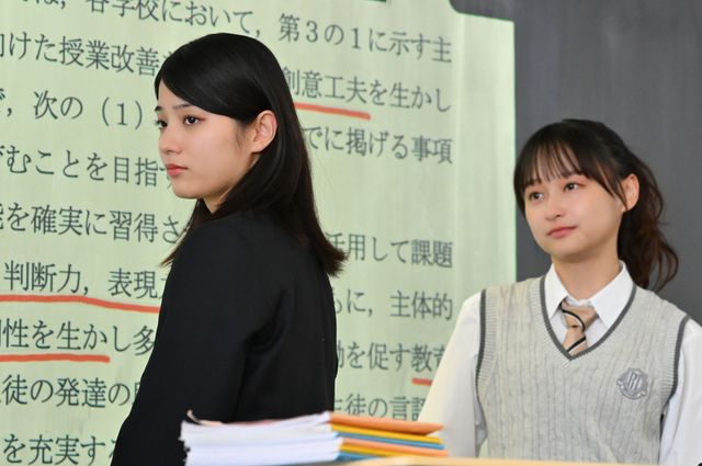 幻影の男の正体判明！「御上先生」第3話場面写真【ネタバレあり】（30枚目）